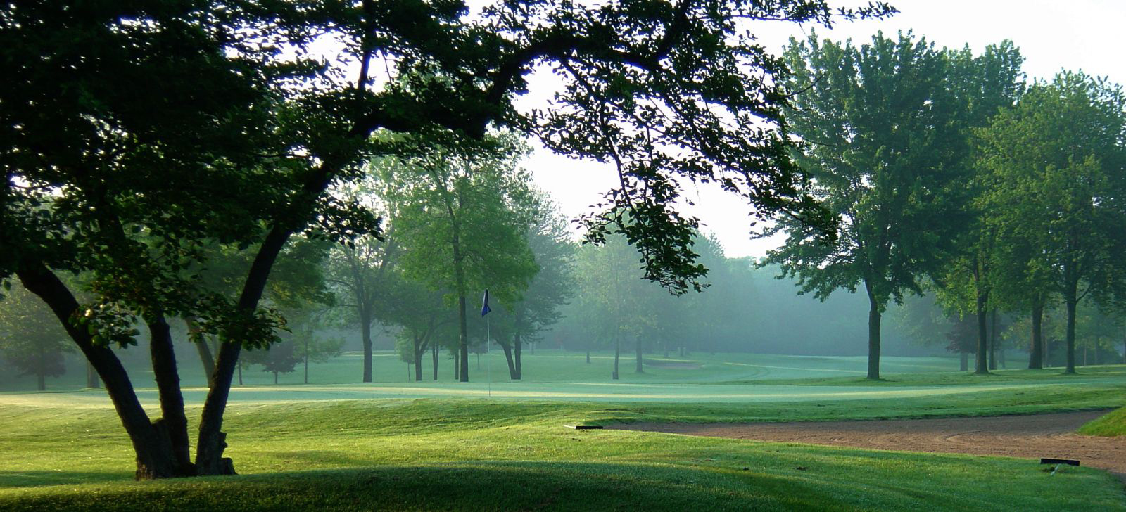 The Golf Course at Branch River and Bar and Grill